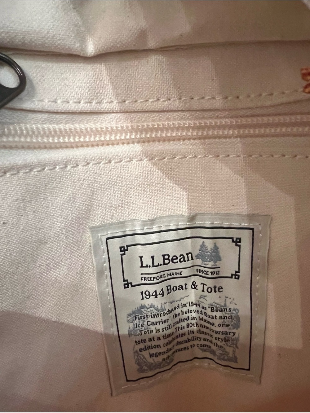 L.L. Bean 80th Anniversary 1944 Boat & Tote Navy Zipper Top Closure Inner Pocket - Picture 9 of 10